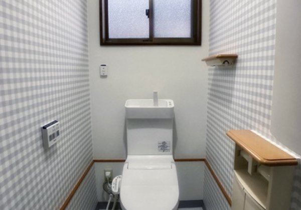 【トイレ交換・壁紙床貼り換え】二本松市_YN様邸